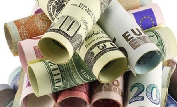 banklarda-dollar-ve-avronun-qiymetleri